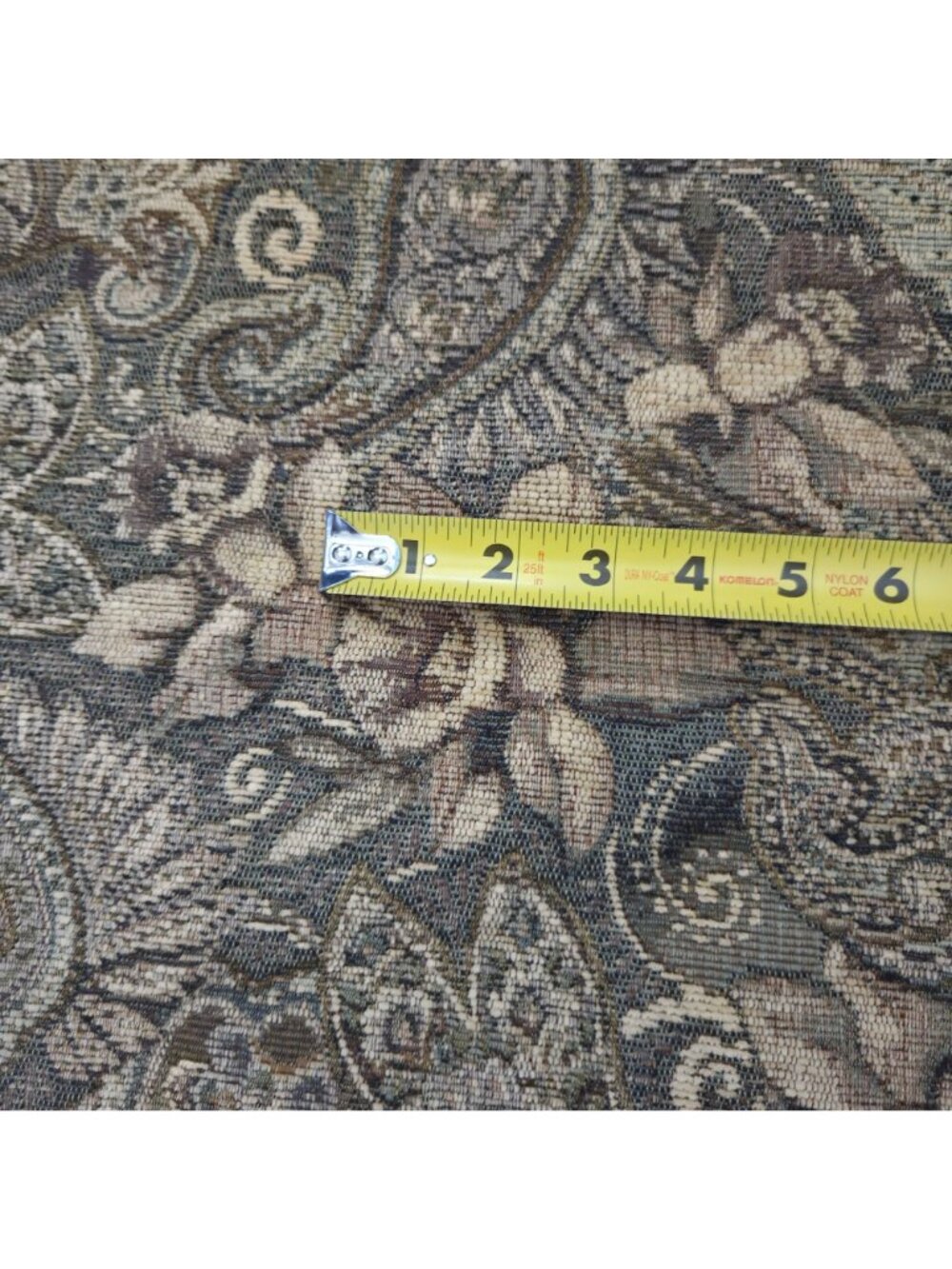 Floral Daffodil Paisley Upholstery Fabric Beige Green Tapestry 7 Yards 57 Inches - Picture 4 of 5